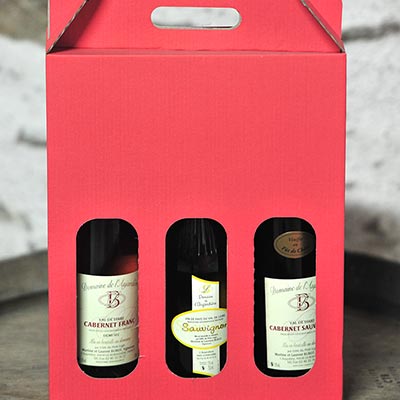 Coffret avec trois bouteilles