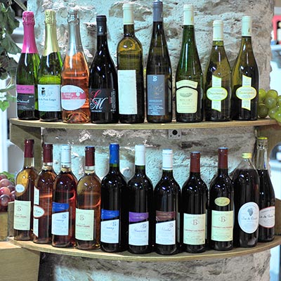 gamme variée de vins du pays nantais, muscadet, gros-plants, rosé des marches de Bretagne